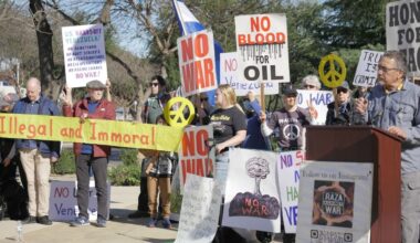 Community members held a protest regarding Venezuela in downtown Fresno on Wednesday, Jan. 7, 2025. (GV Wire/Jahziel Tello)