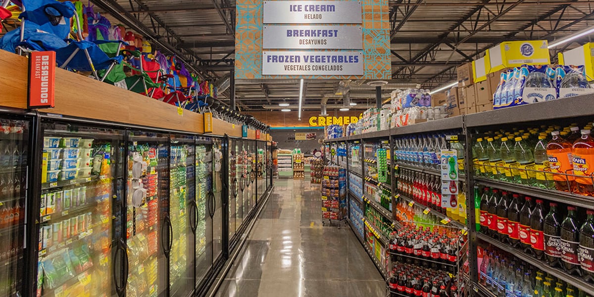 California-based Latino grocer opens first store in Arizona