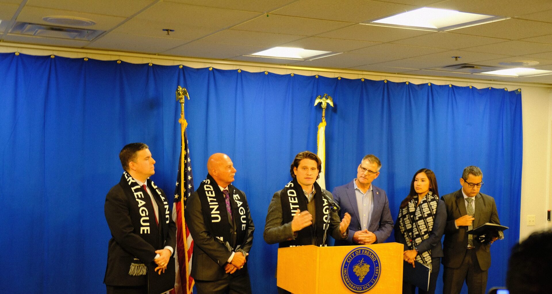 Fresno mayor announces negotiations with pro soccer league