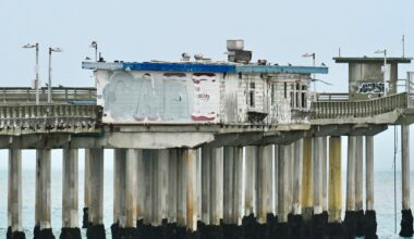 Ocean Beach business community hopes city replaces iconic pier