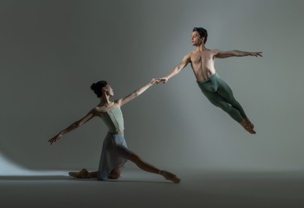 Guest Artists Kate Inoue & Marcos Ramirez - Los Angeles Ballet leading dancers to perform Justin Peck’s Bloom - Photo Nathan Carlson.