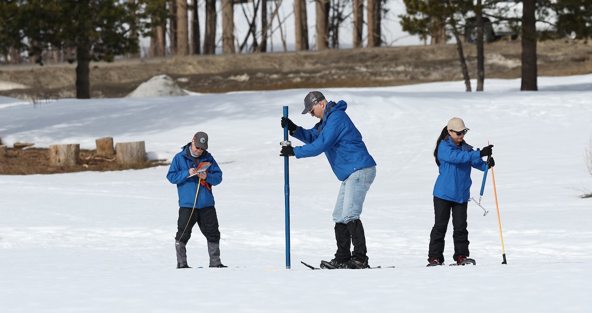 COURTHOUSE NEWS: Dry weather delivers blow to California snowpack ~ MAVEN'S NOTEBOOK