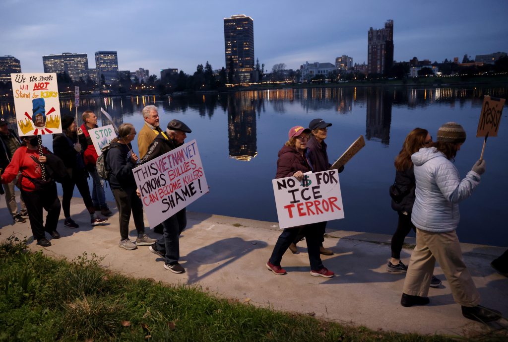 Nearly 1,000 attend 'ICE out' protest at Oakland's Lake Merritt to protest the Trump administration's policies
