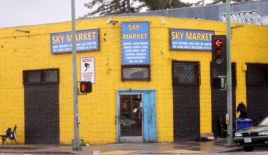 3 men shot dead after argument in Oakland market