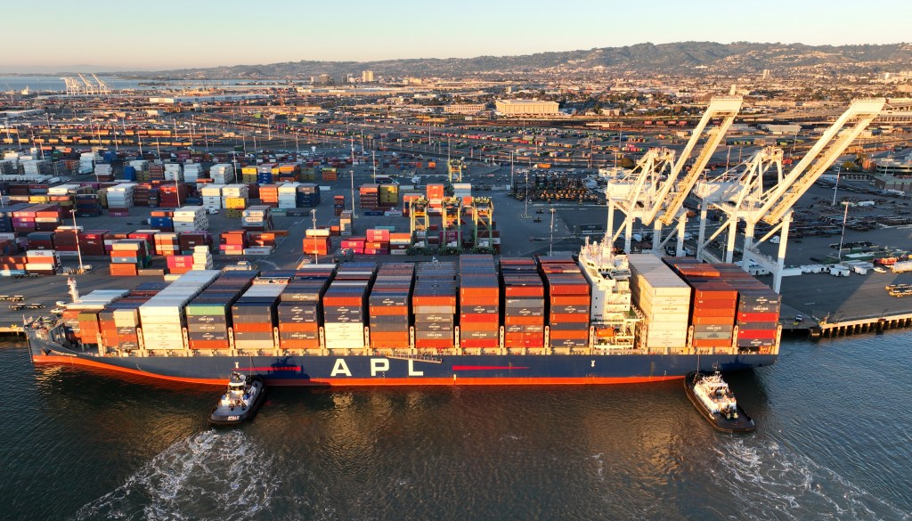 Why Trump’s tariffs barely dented trade at the Port of Oakland – The Mercury News