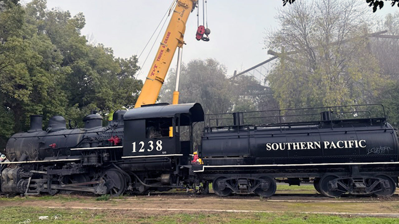 Historic Southern Pacific Engine Finally Makes Move from Roeding Park to Kingsburg