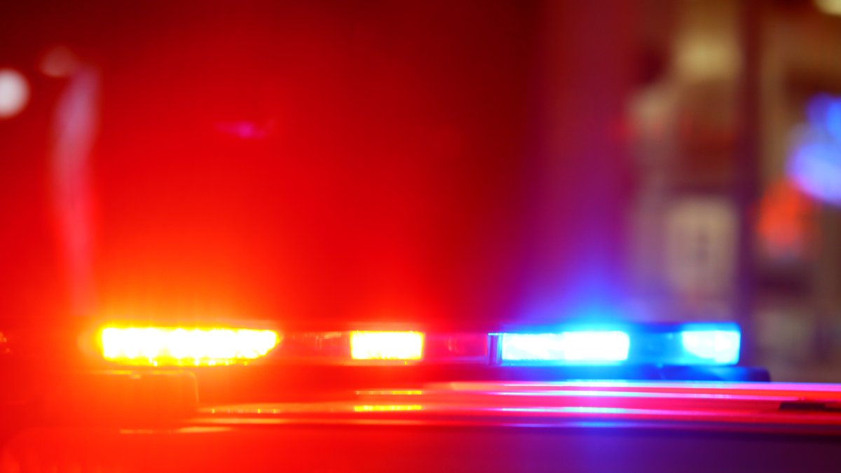 Beeping anti-theft device triggers bomb squad response in West LA – NBC Los Angeles