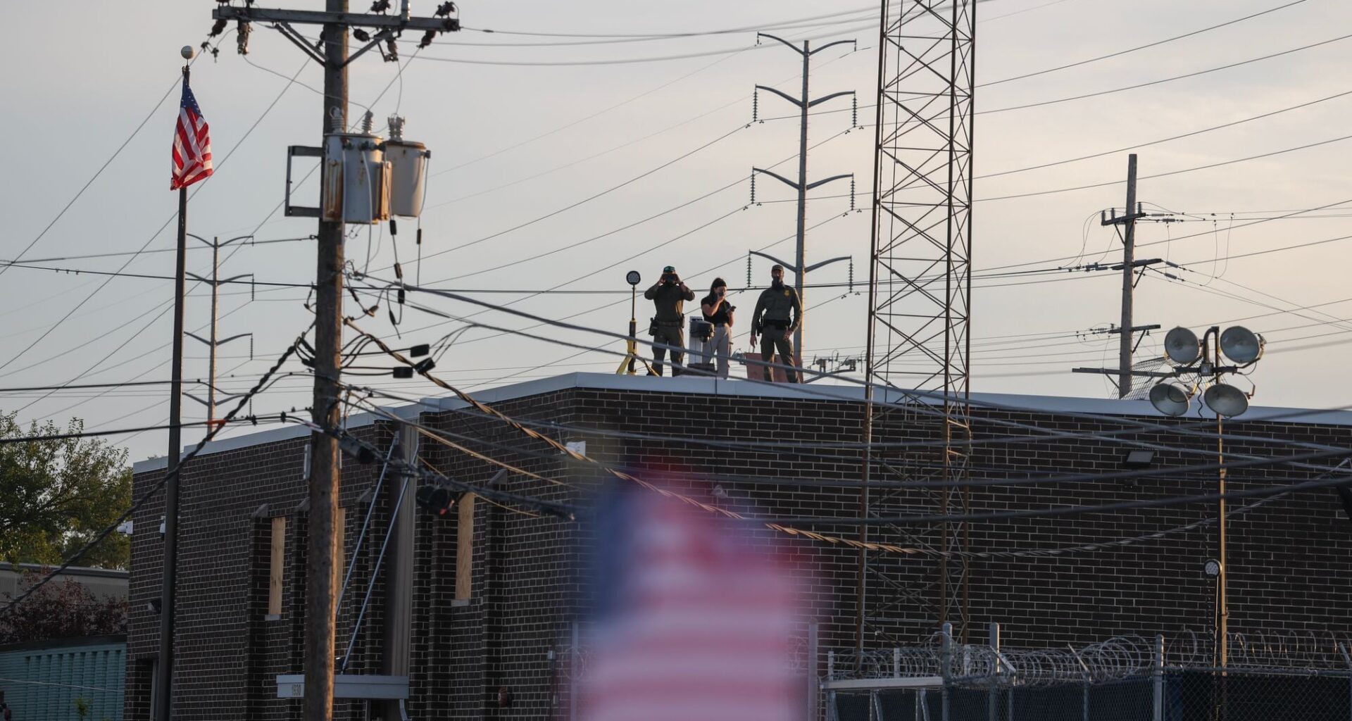 Rep. Ro Khanna Calls ICE Detention Center in Bakersfield a ‘Detention-Industrial Complex’ After Alarming Visit