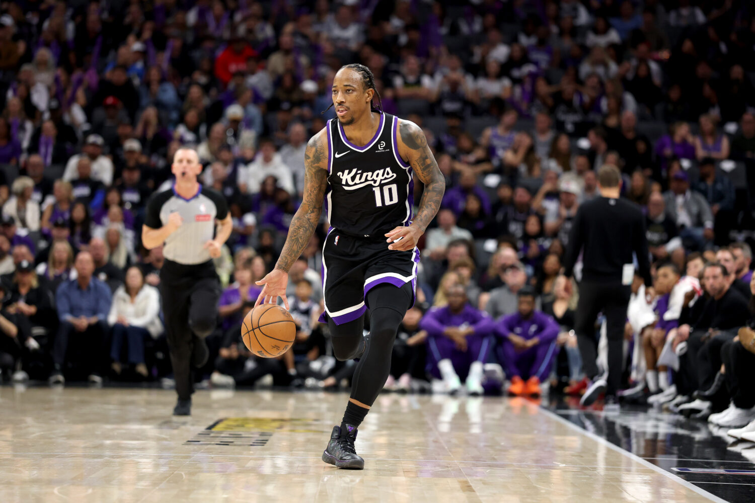 Sacramento Kings coast to third-straight win, rout Knicks