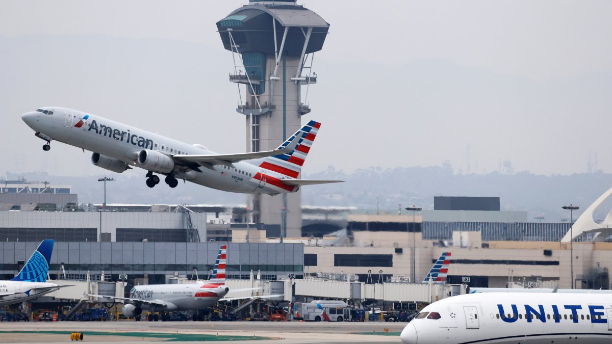 LAX issues ground delay due to staffing issues, FAA says – NBC Los Angeles