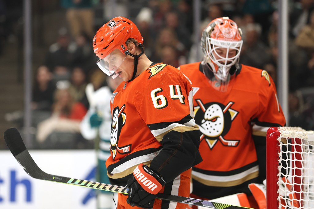 Ducks’ struggles continue as Lightning come to town – Orange County Register