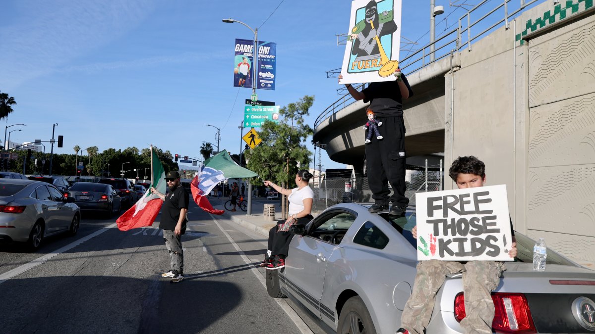 Protesters close schools and stores during a nationwide strike against Trump’s immigration policies – NBC Los Angeles