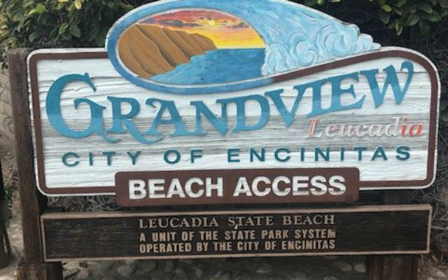Entrance sign at Grandview Surf Beach
