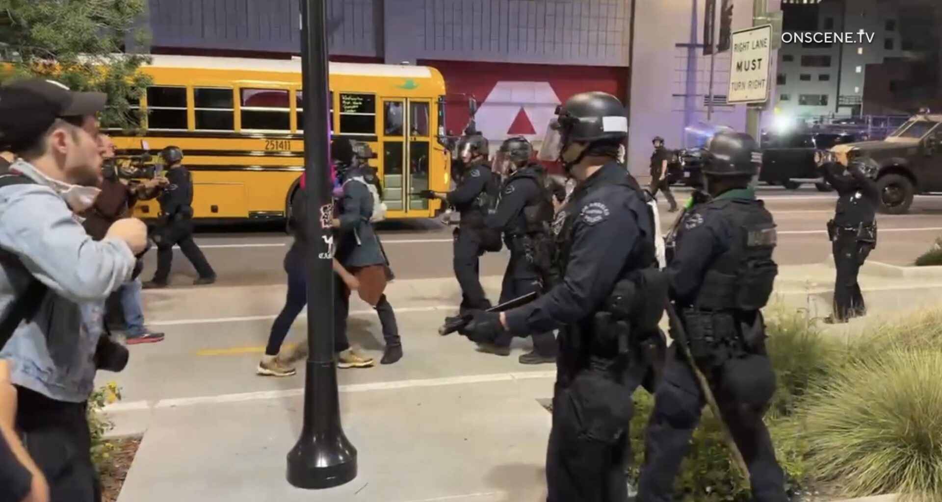 Police, Feds Clash with Demonstrators Outside DTLA Detention Center