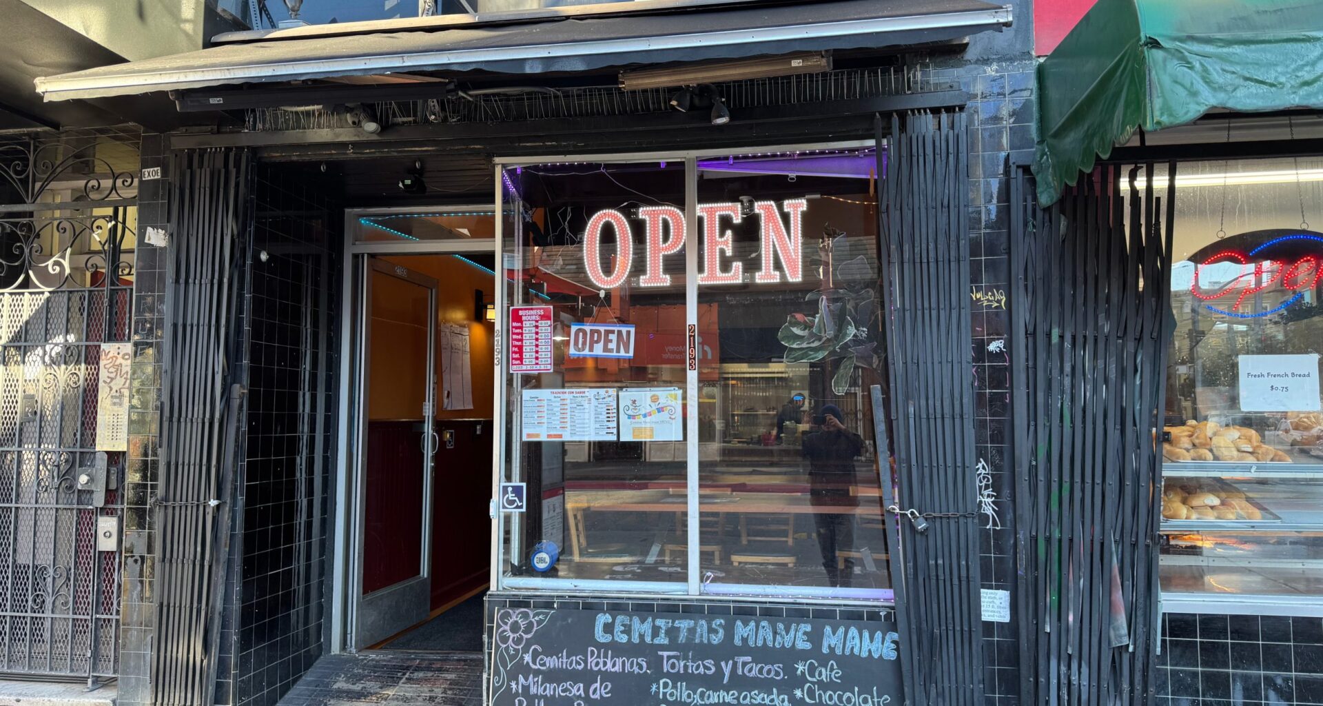 Mission Buzz: Desperately seeking cemita bread