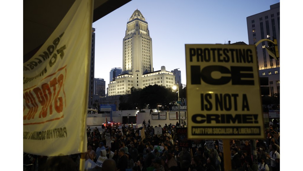 Dispersal order issued after anti-ICE protest Sunday in Downtown LA – Daily News