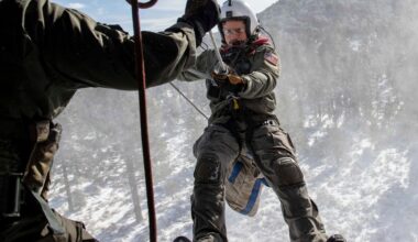 Navy crew helped rescue F-16 pilot after ejection over California