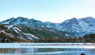 The 'Switzerland Of California' Is A Lakeside Resort Town In The Eastern Sierra Where Kids Ski For Free