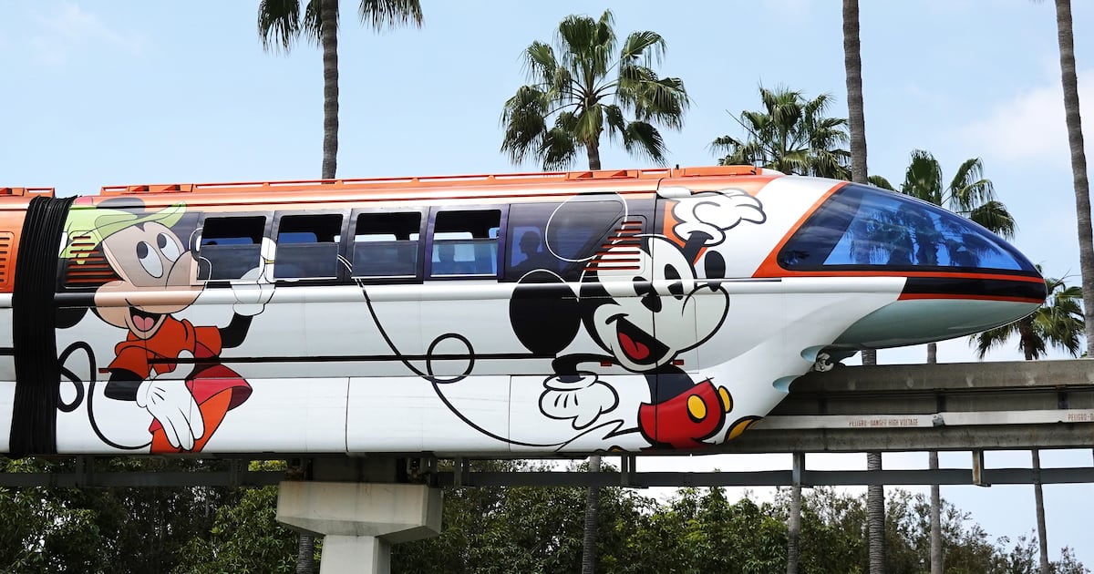 Dozens of Passengers Rescued From Disneyland Monorail