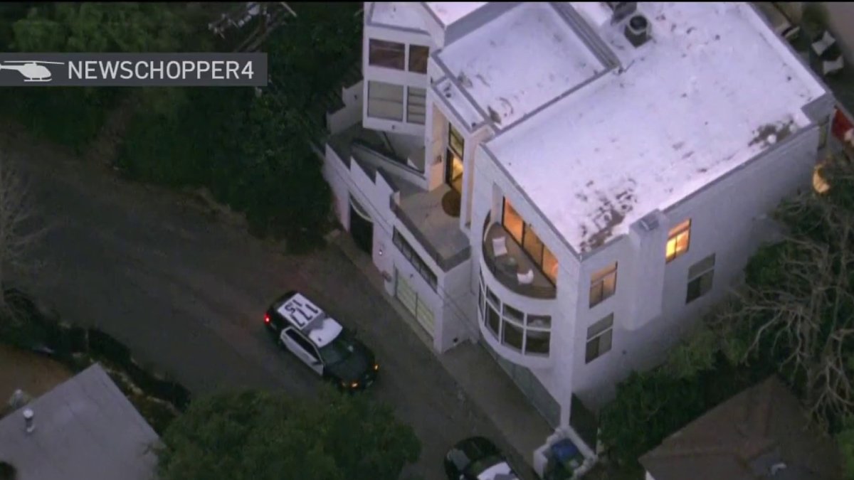 Teen suspect shot in burglary attempt at Studio City home – NBC Los Angeles