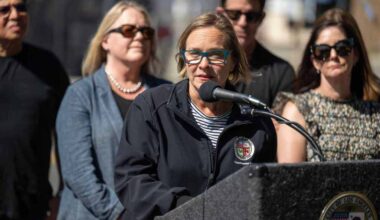 On first session of New Year, LA City Council marks 1-year anniversary of wildfires – Daily Breeze