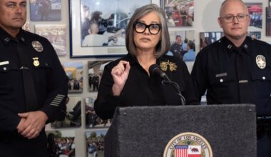 Los Angeles Charter Reform Commission pushed to disclose private talks – Daily Breeze