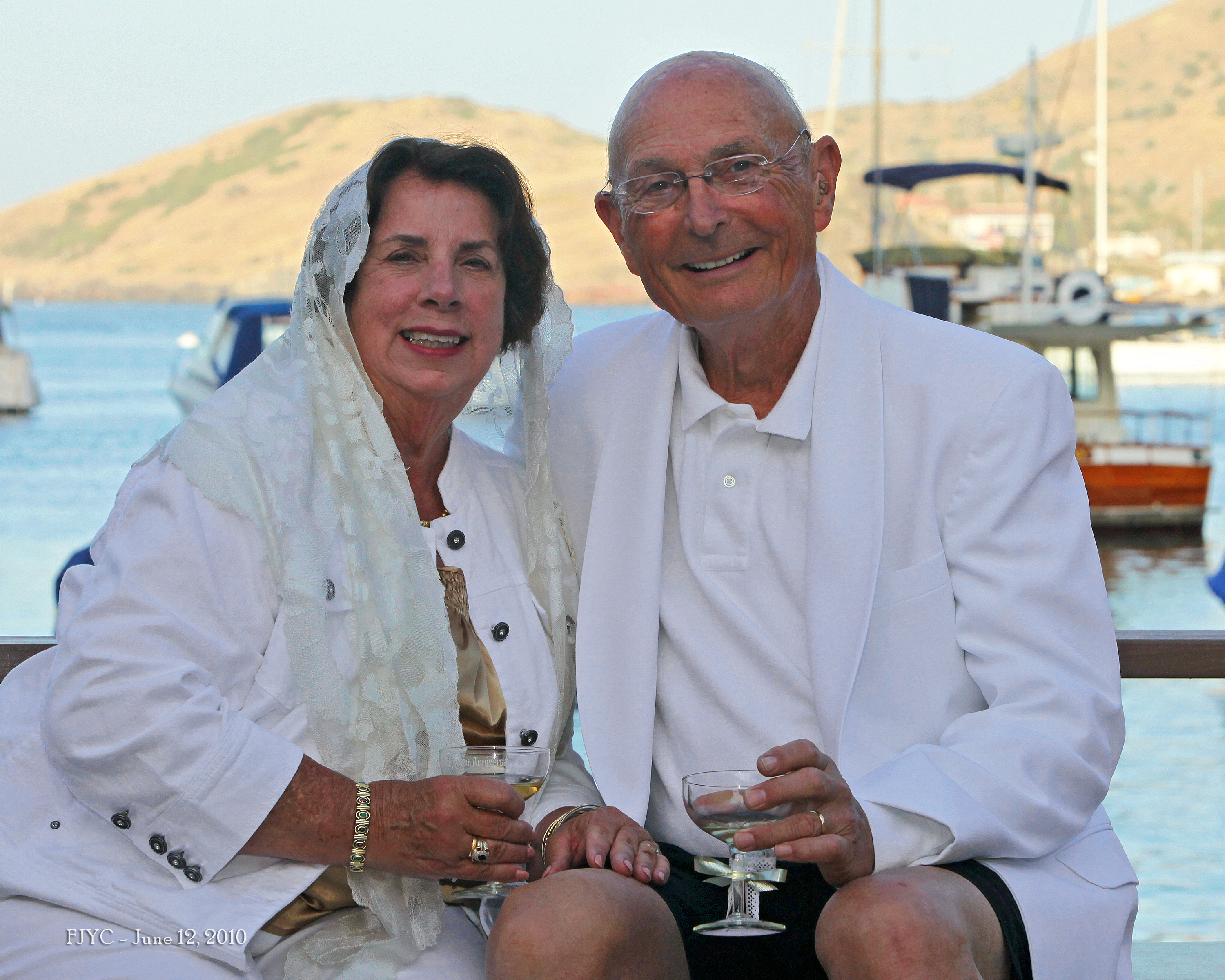 Susan Bell and her husband, Dr. Dick Bell, celebrate their...