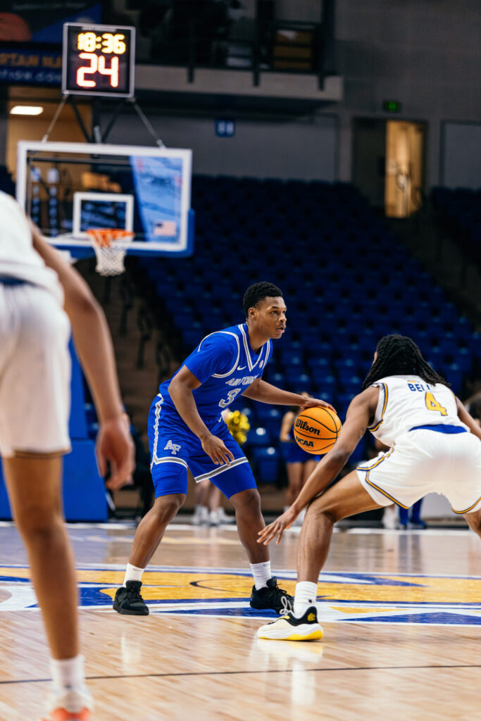 Air Force basketball nearly erases 11-point deficit at San Jose State, misses out on first conference win  