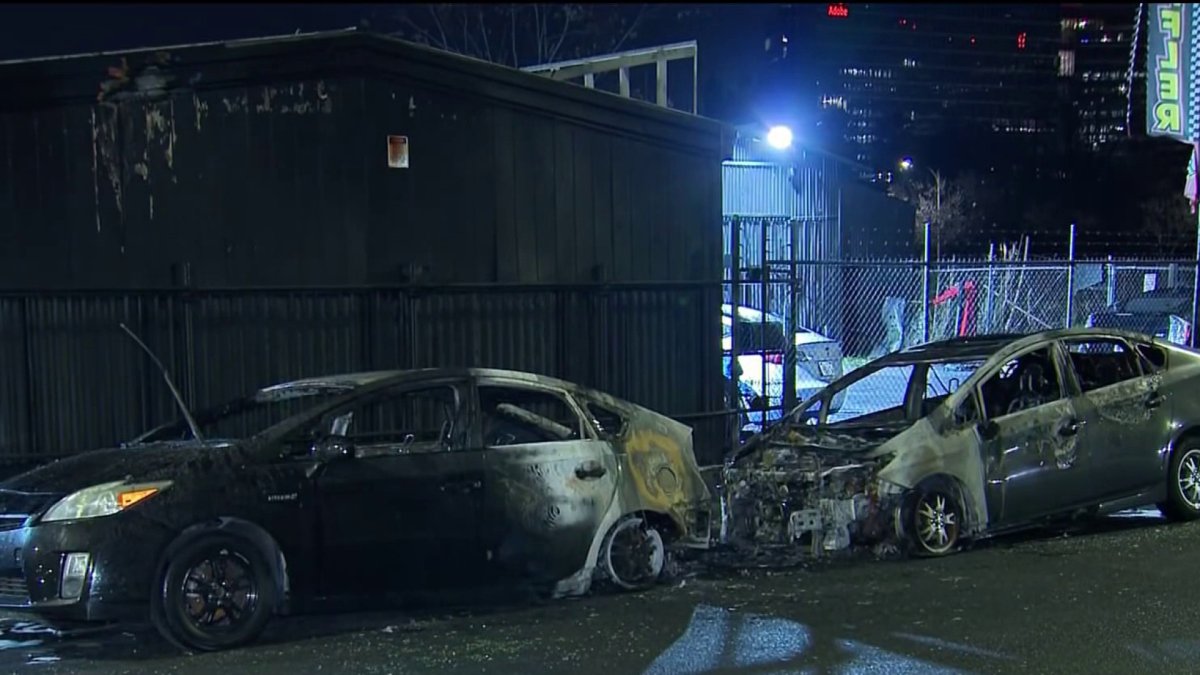 Crews put out fire involving multiple vehicles in San Jose – NBC Bay Area