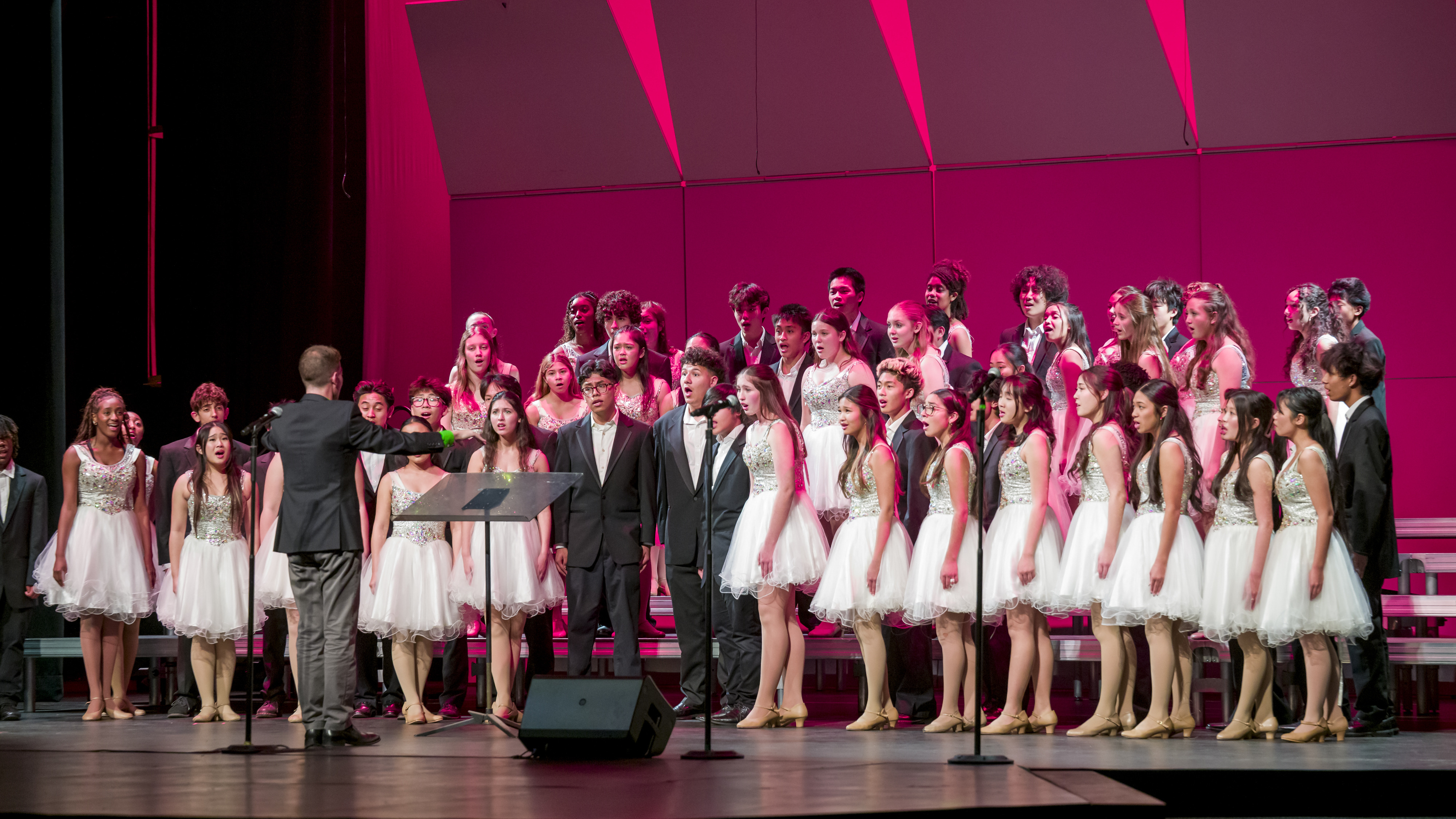 The Kennedy High School Executive Order performs âLive-Love-Dream: A Cinderella...