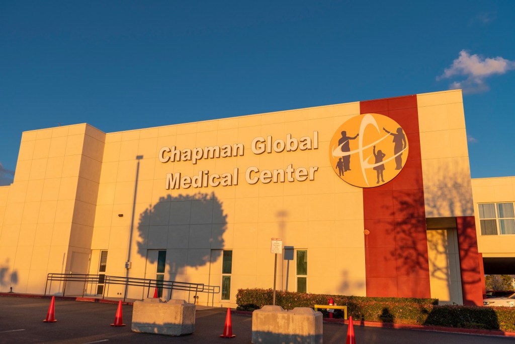 KPC Health workers reach tentative agreement to avert strike in OC and IE – Orange County Register