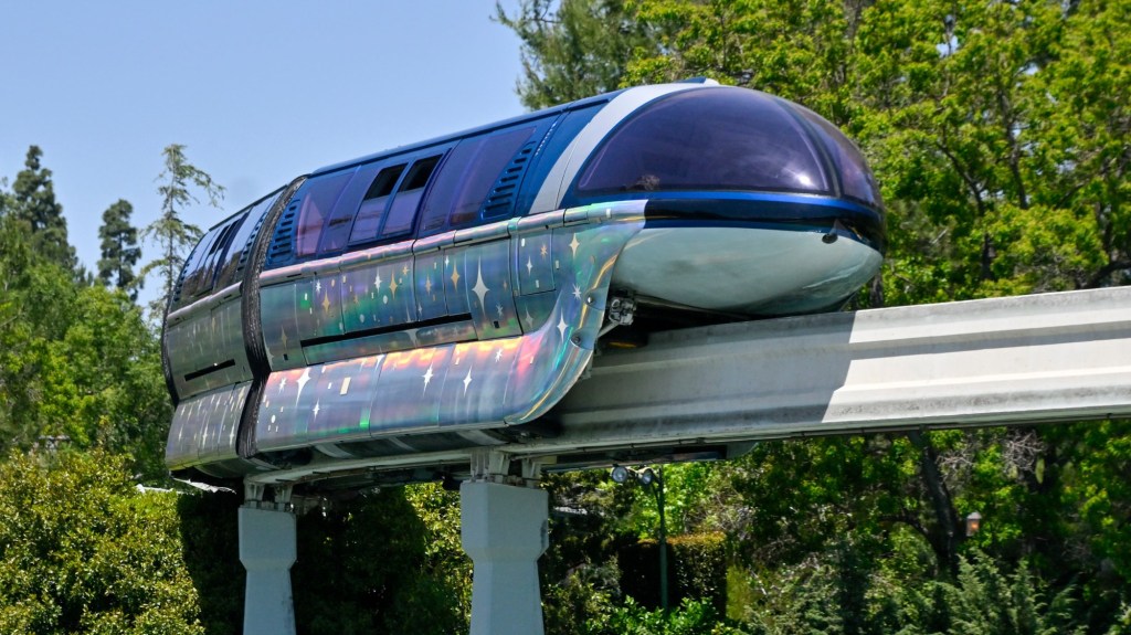 Dozens evacuated after Disneyland monorail stalls – San Bernardino Sun
