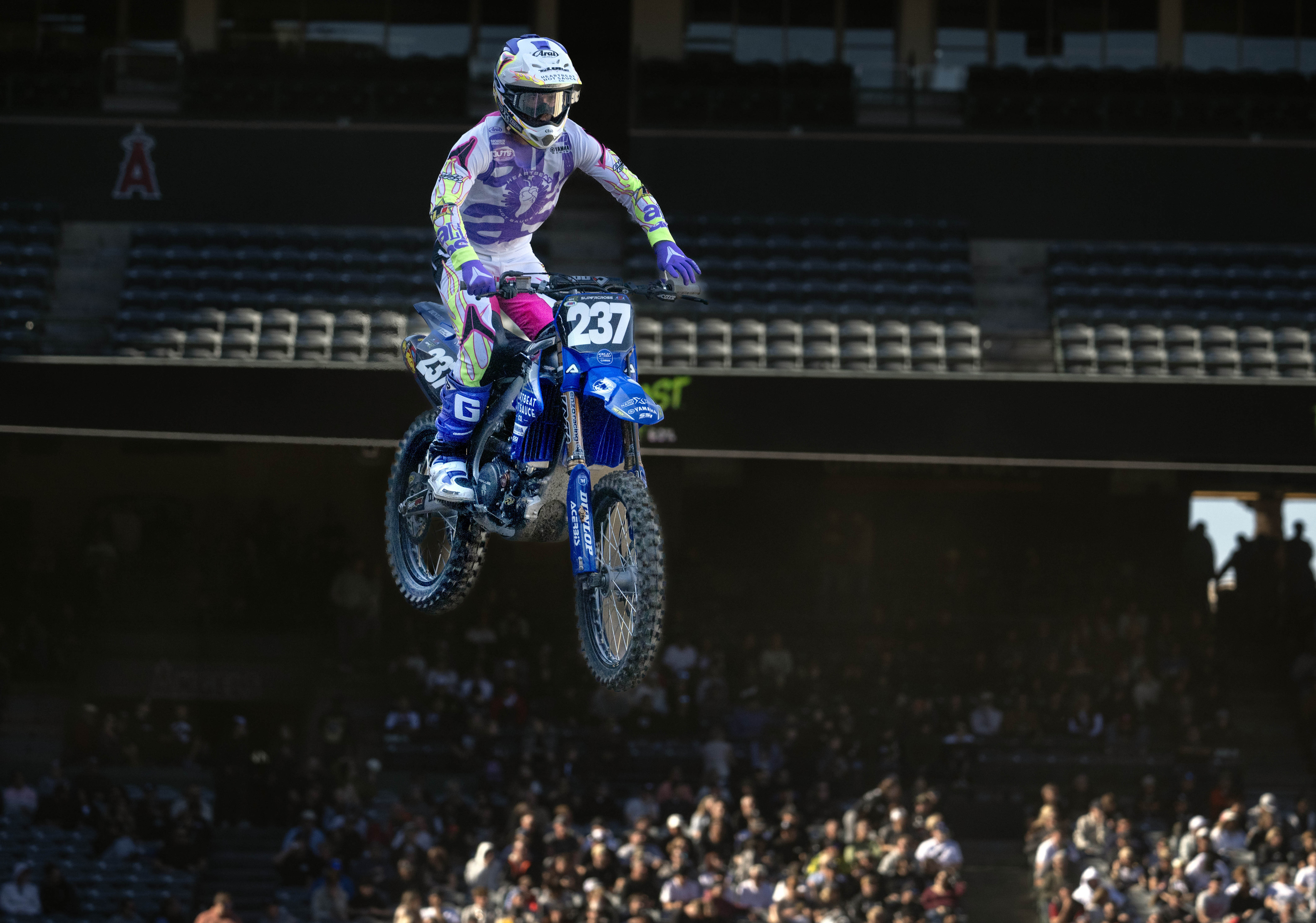 Robbie Wagemen keeps focused during the qualifying round of the...