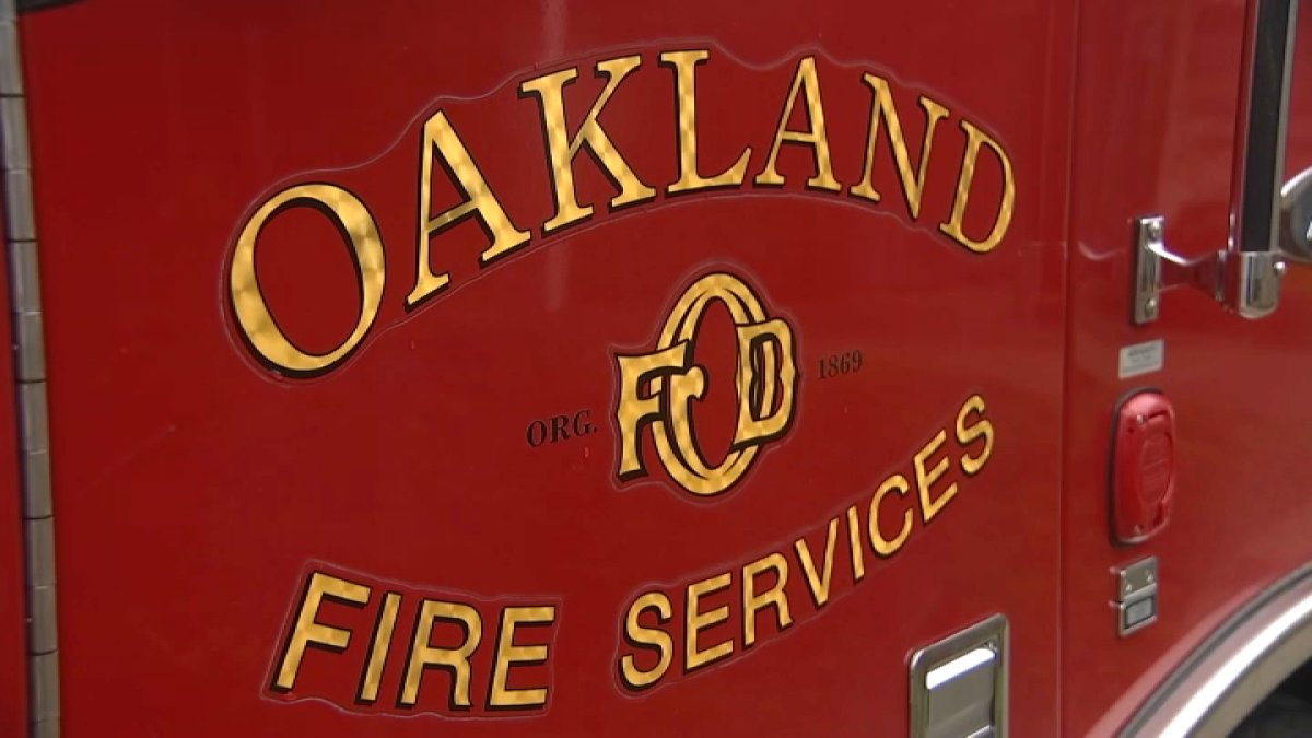 Crews battle 3-alarm fire at residential building in Oakland – NBC Bay Area