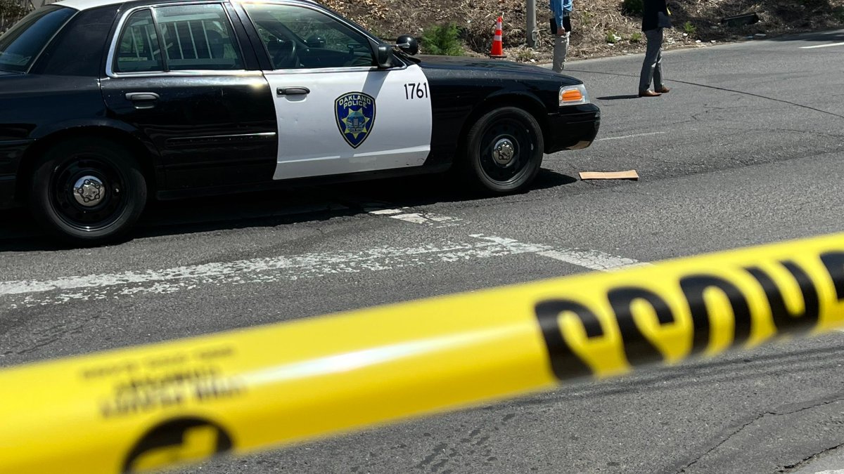 Oakland police investigate 2 separate homicides – NBC Bay Area