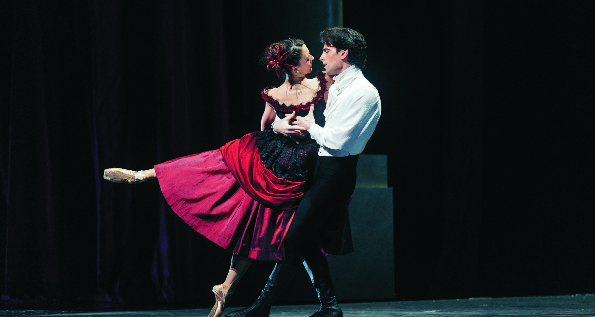Review: San Francisco Ballet debuts crowd-pleasing ‘Eugene Onegin’  