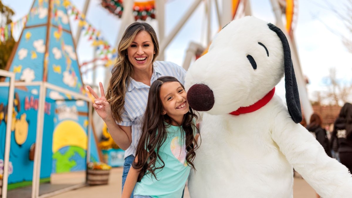 Knott’s PEANUTS Celebration, a winter whimsy, has snacks, shows, and Snoopy – NBC Los Angeles