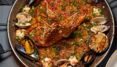 Review: A Luxe New Spanish Restaurant Hides in a Downtown Los Angeles High-Rise 