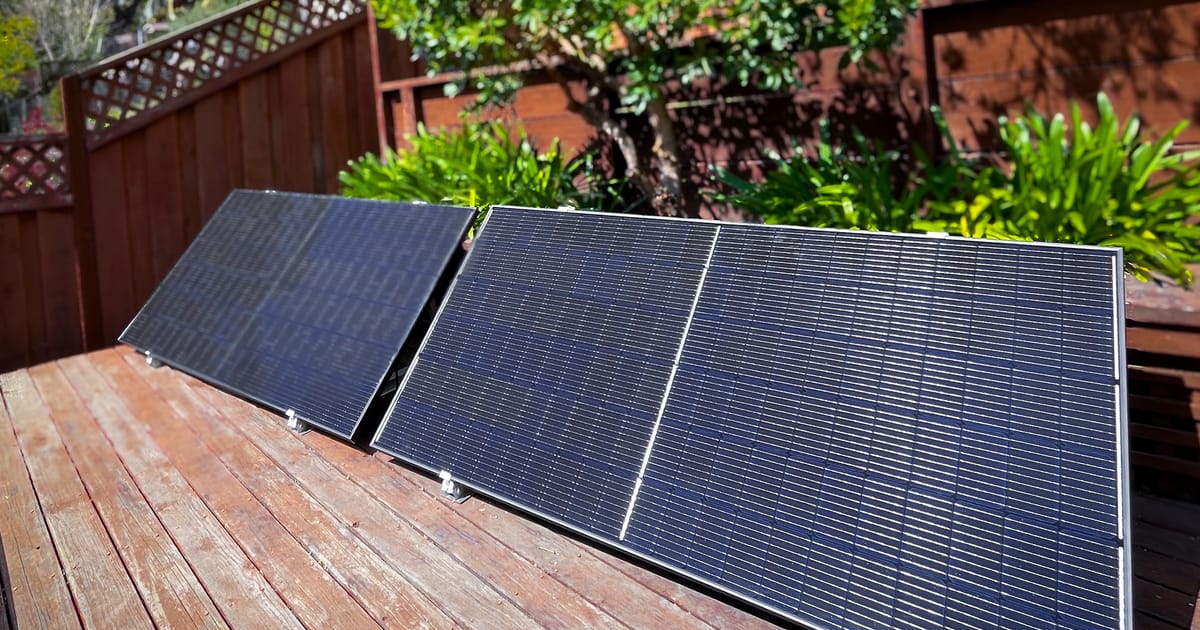 California bills would cut red tape for balcony solar…