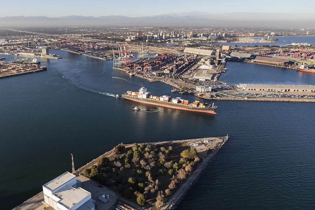 Port of Long Beach Sees Record Year for Cargo Volumes in 2025