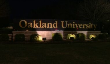 Oakland University cancels in-person evening classes due to heavy snowfall