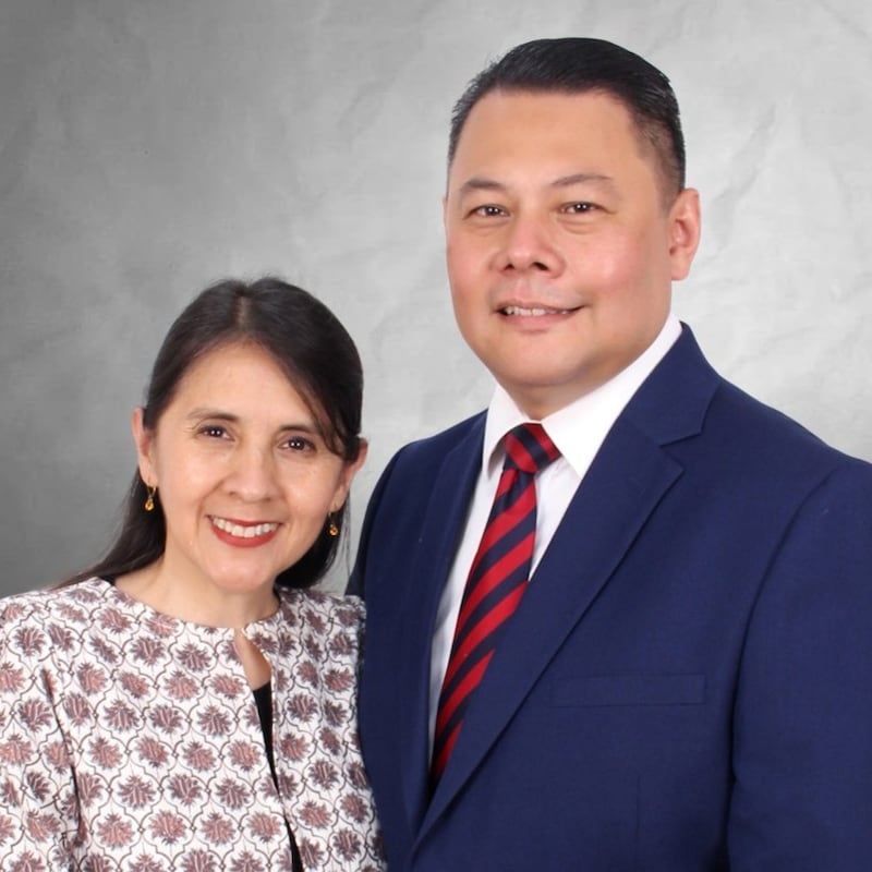 Enrique M. Loo and Yesenia Loo, who will serve as president and companion of the Arizona Tucson Mission beginning in July 2026.
