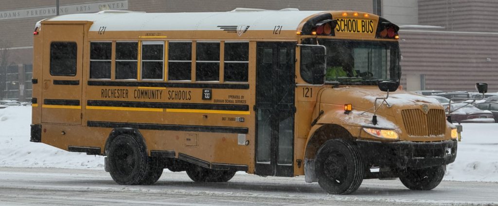Driver dies after crashing into Rochester school bus in Waterford – The Oakland Press