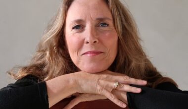 Author and ex-reporter hopes to hook readers with new crime thriller series set in La Jolla – San Diego Union-Tribune