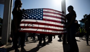 South Bay protesters gather against Venezuela actions, ICE killing in Minneapolis – The Mercury News