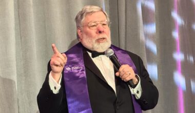 Steve Wozniak honored at Tech for Global Good ceremony – East Bay Times