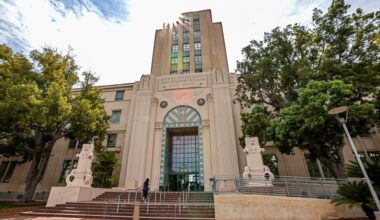 Lobbyist, campaign consultants win county contract to push sales tax hike