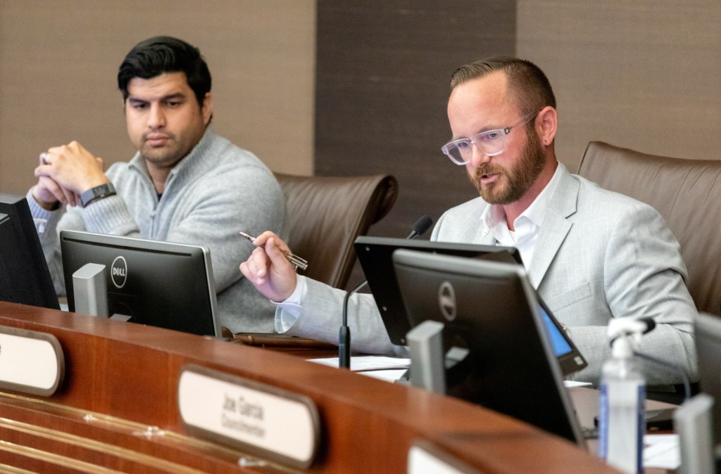 Escondido City Council votes to move forward with raises – San Diego Union-Tribune