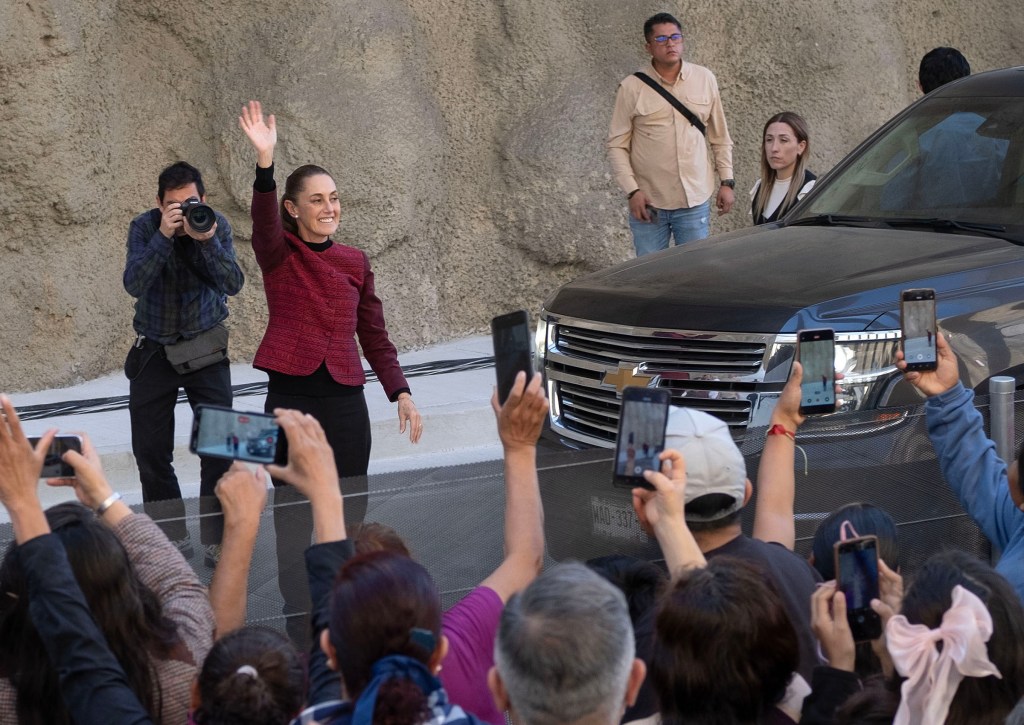 Mexican president inaugurates new elevated highway in Tijuana