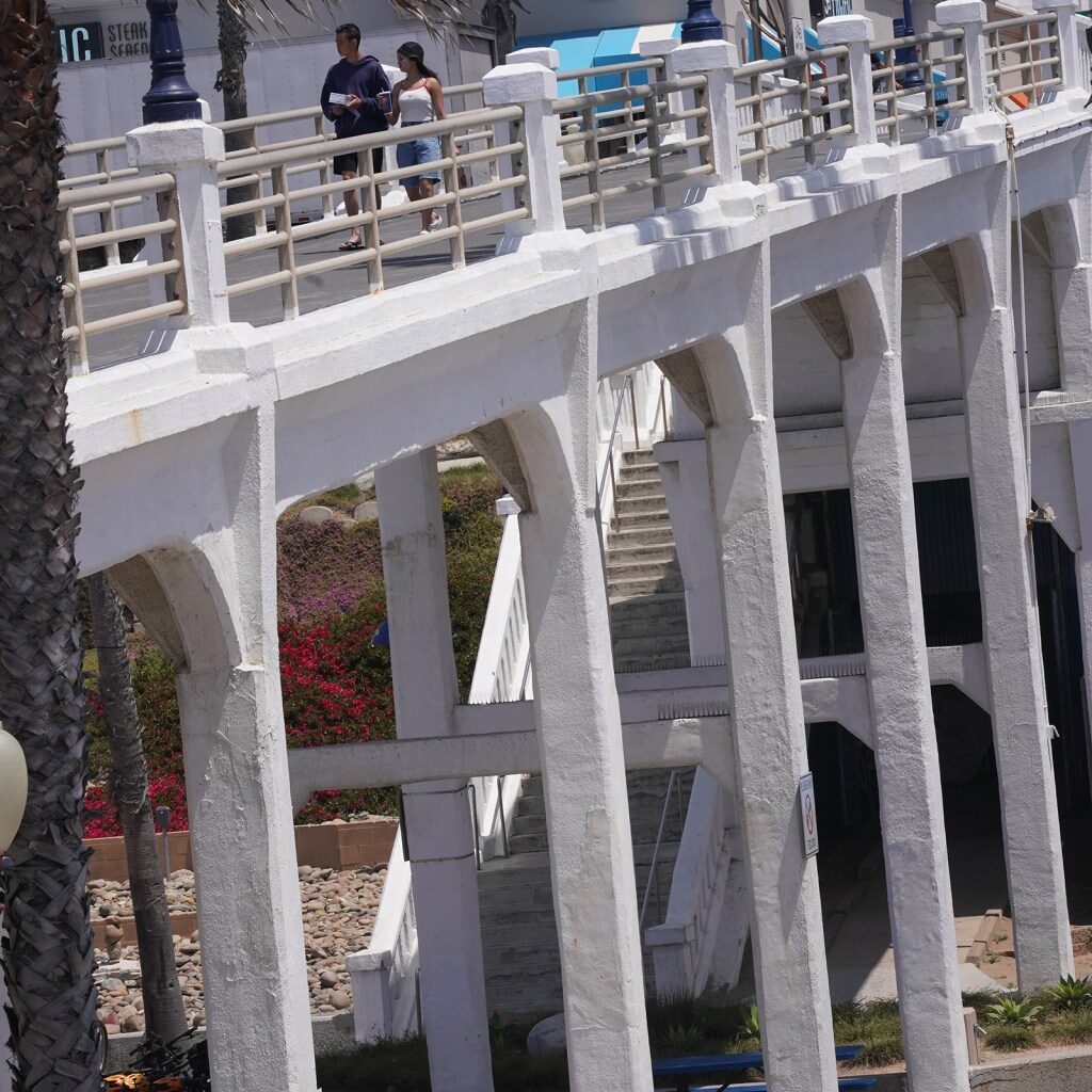 Plan to rebuild Oceanside's pier approach bridge and buildings under review